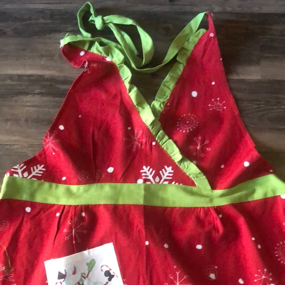 Red and Green Holiday Apron - Picture 2 of 5